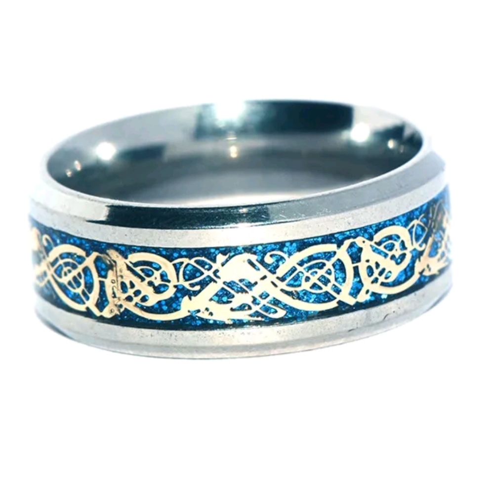 Blue stainless steel dragon pattern ring size 9
